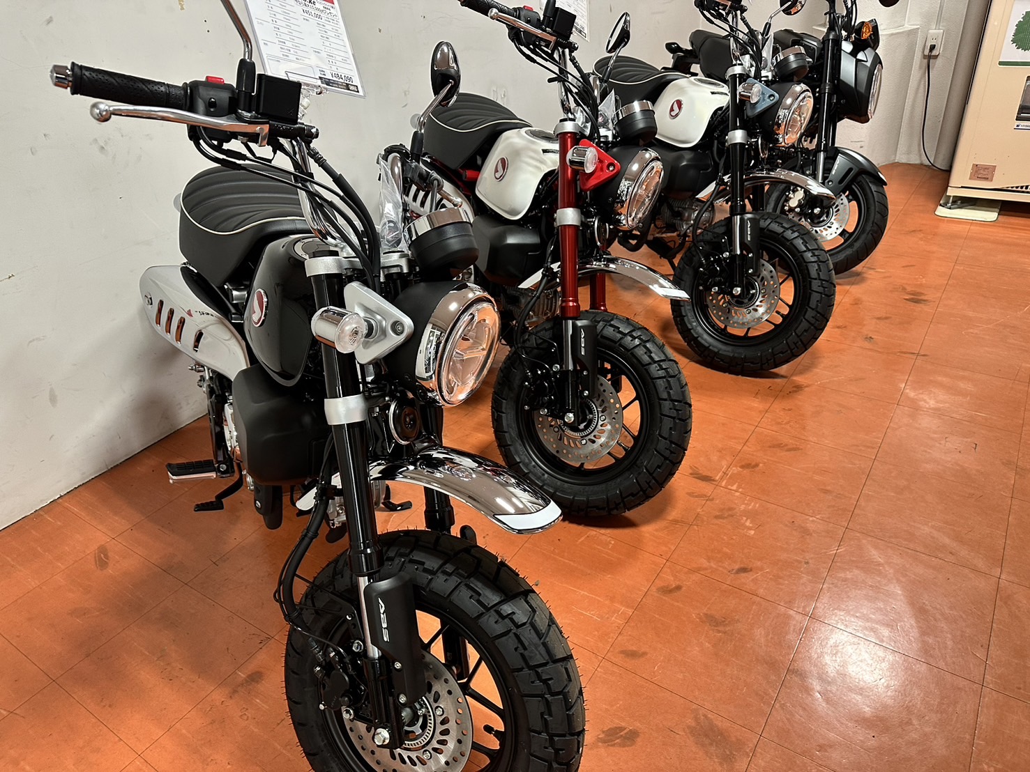 モンキー風トライク 125cc 側車付軽二輪登録 3輪 バギー トライク