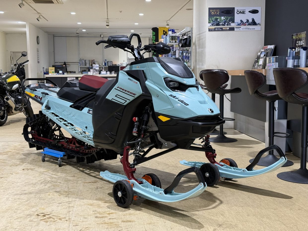 2024 FREERIDE154 TURBO 10.25ディスプレイ